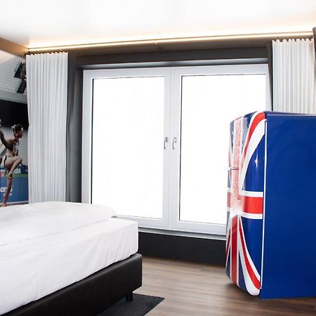 Tu Hotel By Wmm Hotels Tuningen エクステリア 写真